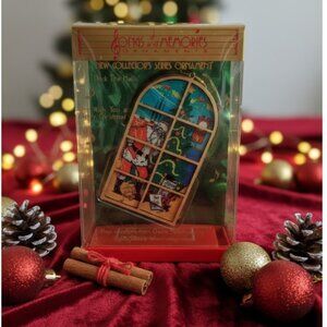 Songs & Memories Musical Ornament Radio BP0210 New Collectors Edition NIP
